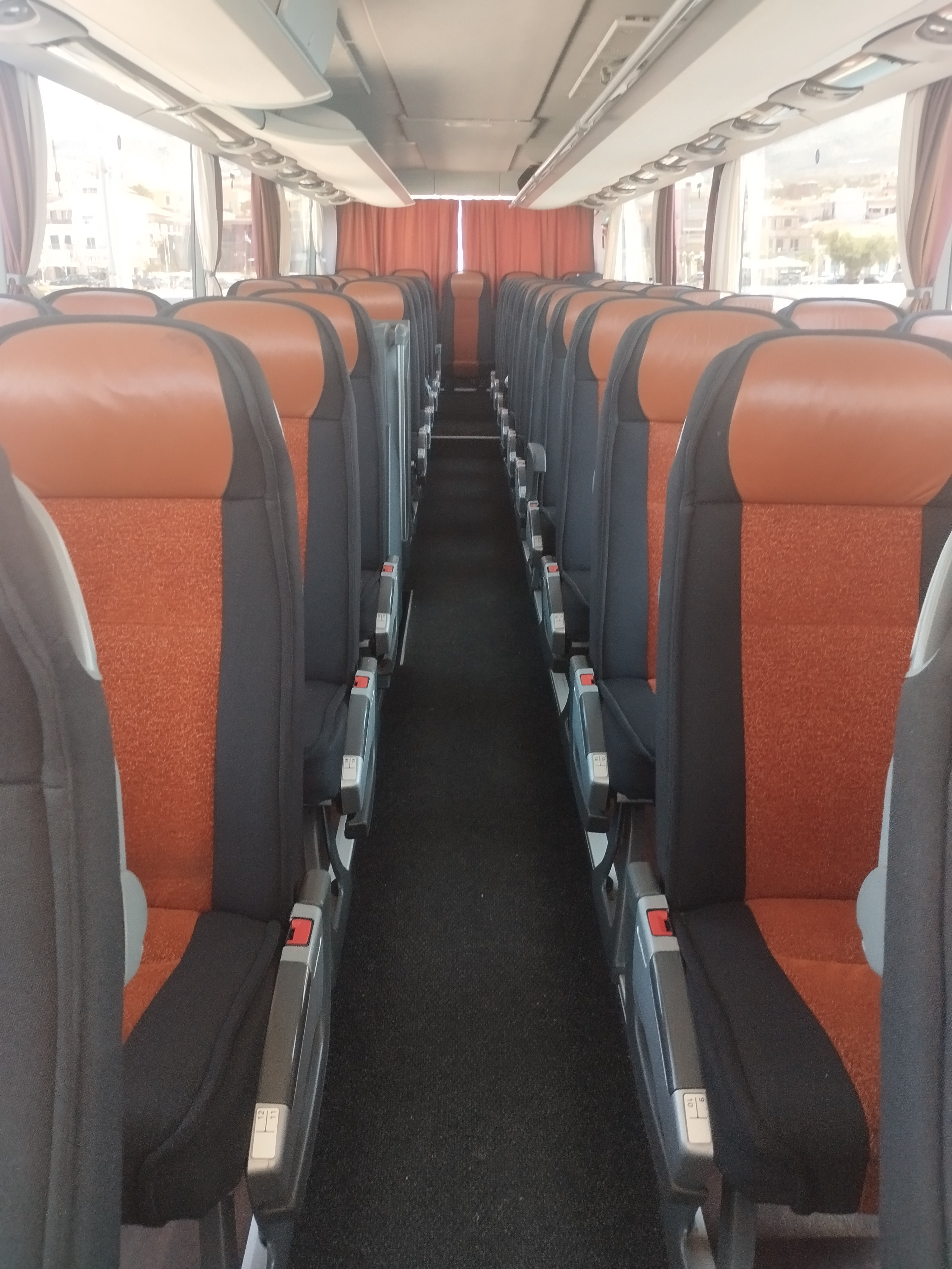 2000 bus 4